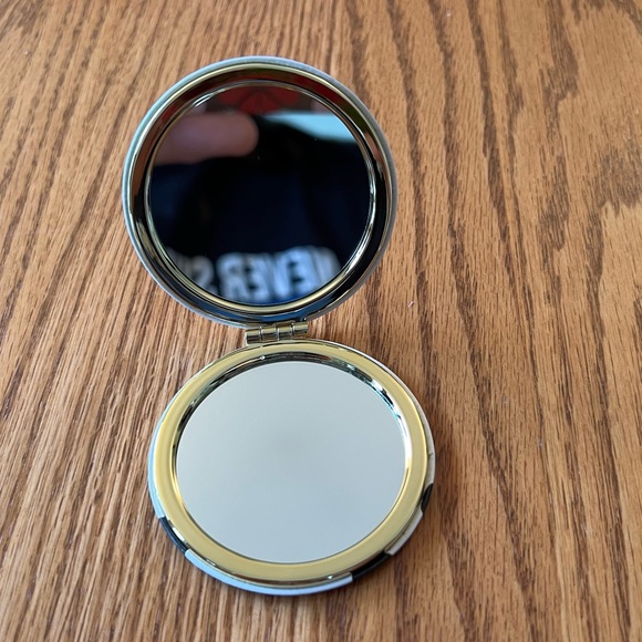 Radley London Evergreen Compact Mirror - Picture 4 of 4